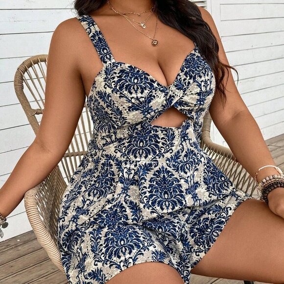 Multicolor Boho Women's Plus Size Floral Print Camisole Romper - Picture 6 of 6